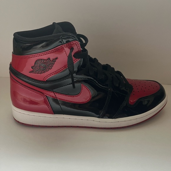 🌟SOLD🌟Jordan 1 patent Bred (Worn twice) in very good condition (size 12) - Picture 5 of 9